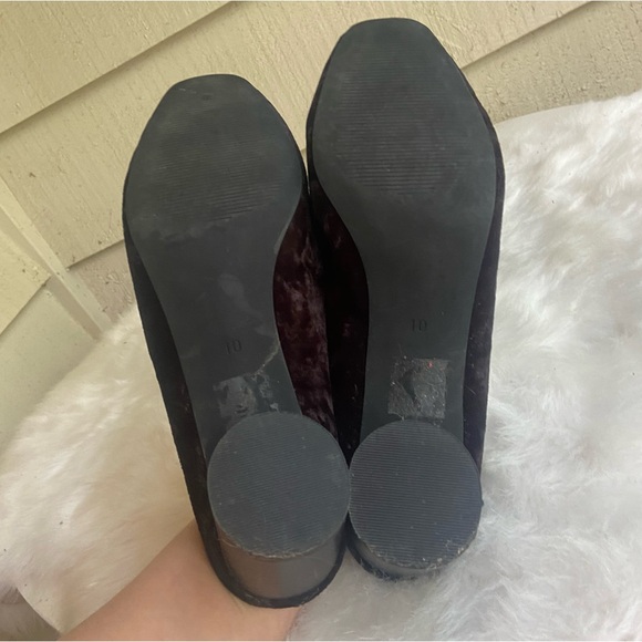 Intentionally Blank Black Crushed Velvet Square Toe Mule Size 10 - Picture 9 of 9